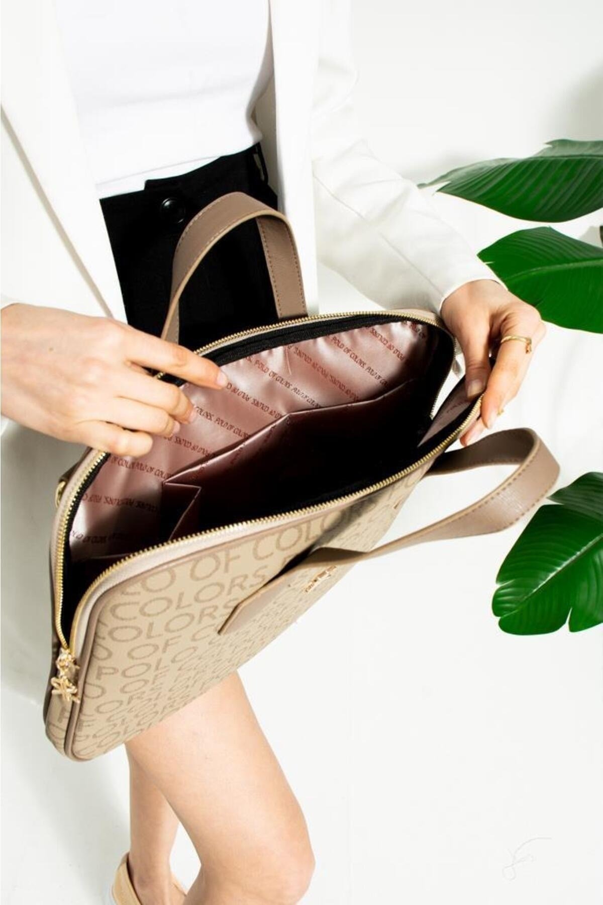 Joyce Vizon Empirme Baskı Unisex Netbok Ve Evrak Çantsı 28x37 Ebatında