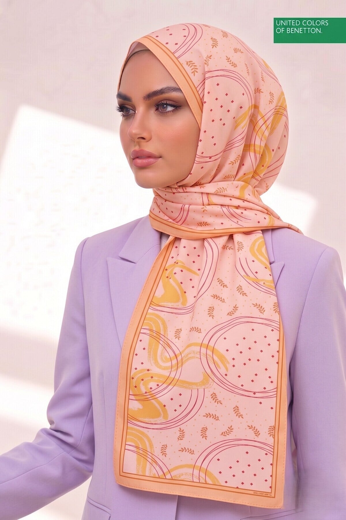 Benetton Fiore Desenli Şal B-S-1015 Ekru
