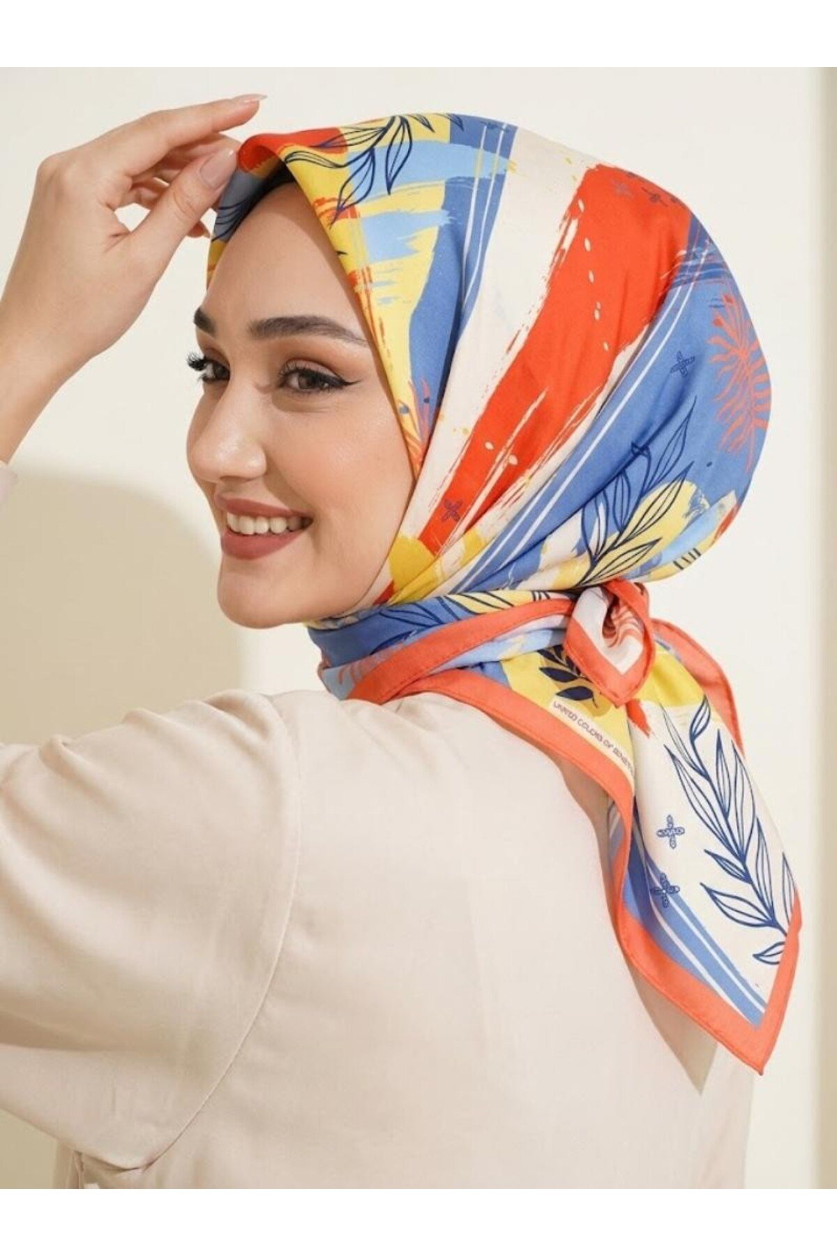 Benetton Sıena Desenli Eşarp B-E-1002 Turuncu