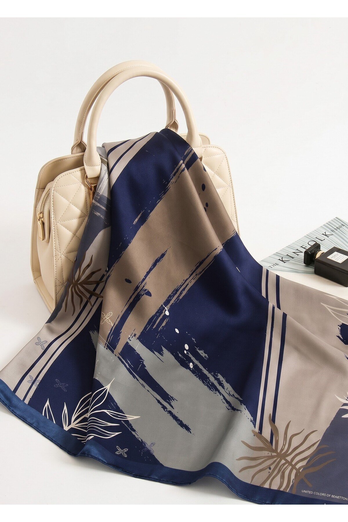 Benetton Sıena Desenli Eşarp B-E-1002 Siyah