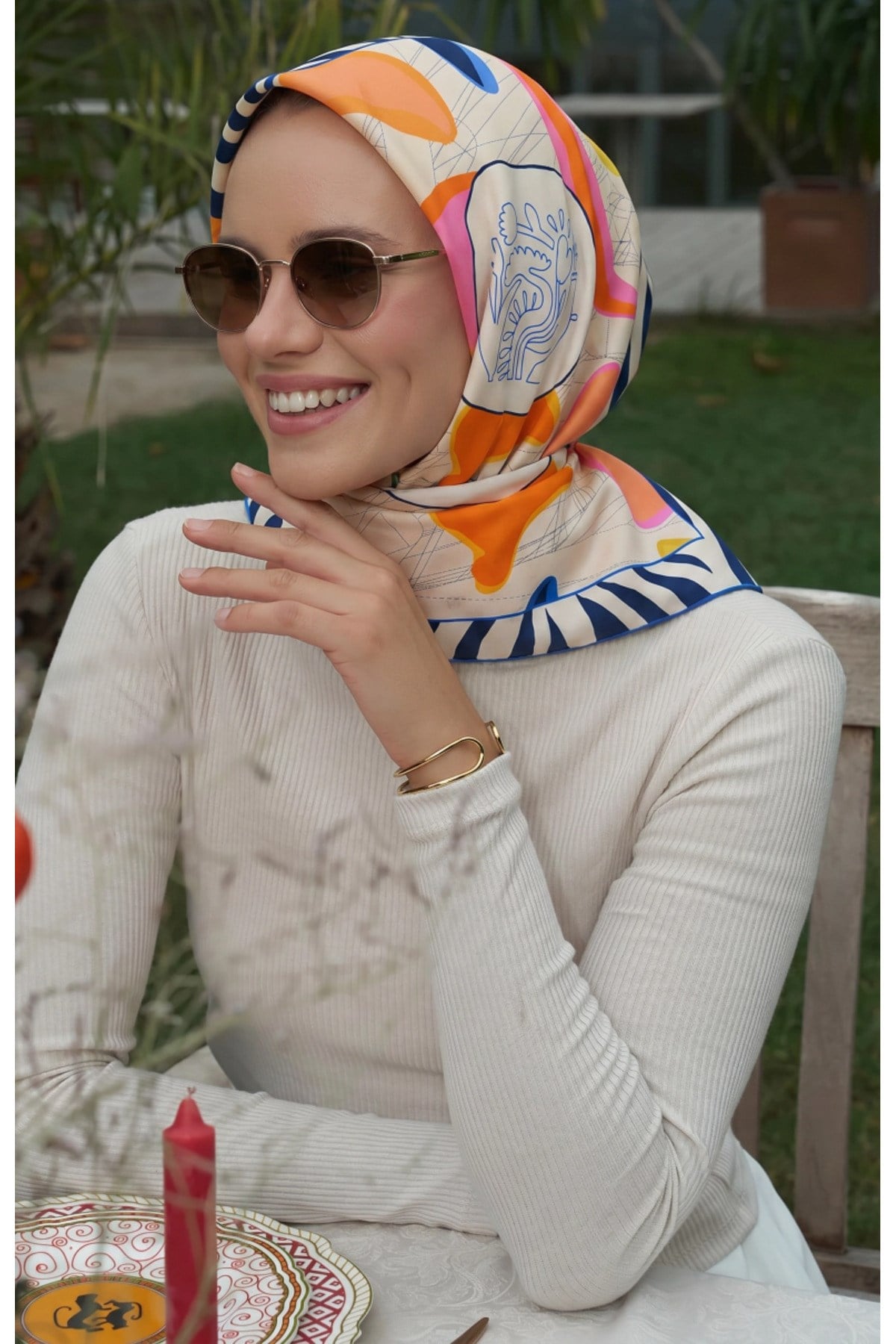 Benetton Sıena Desenli Eşarp B-E-1009 Krem