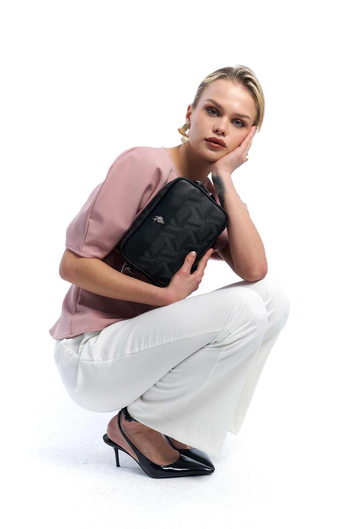 U.S. Polo Assn. Kadın Postacı Çantası Us26121 Siyah