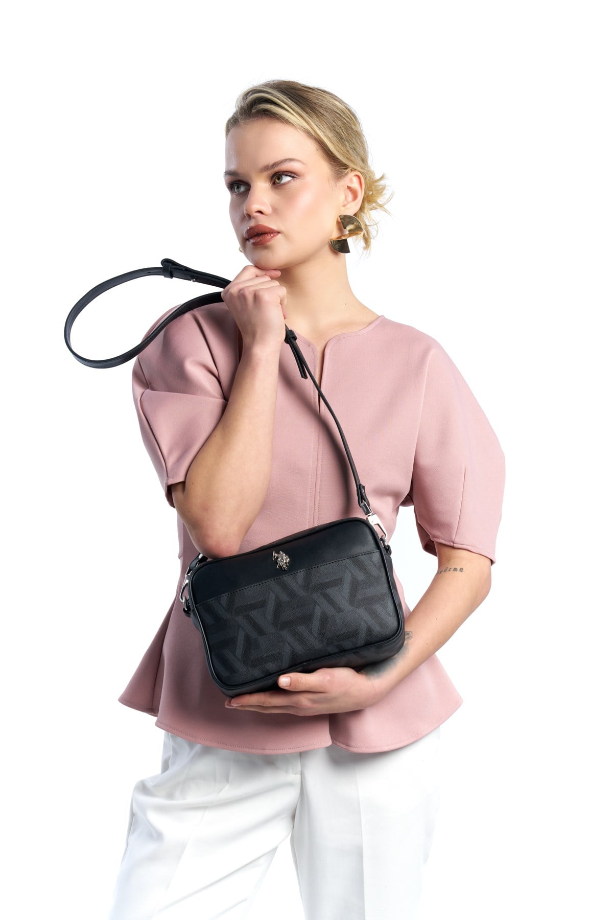 U.S. Polo Assn. Kadın Postacı Çantası Us26121 Siyah