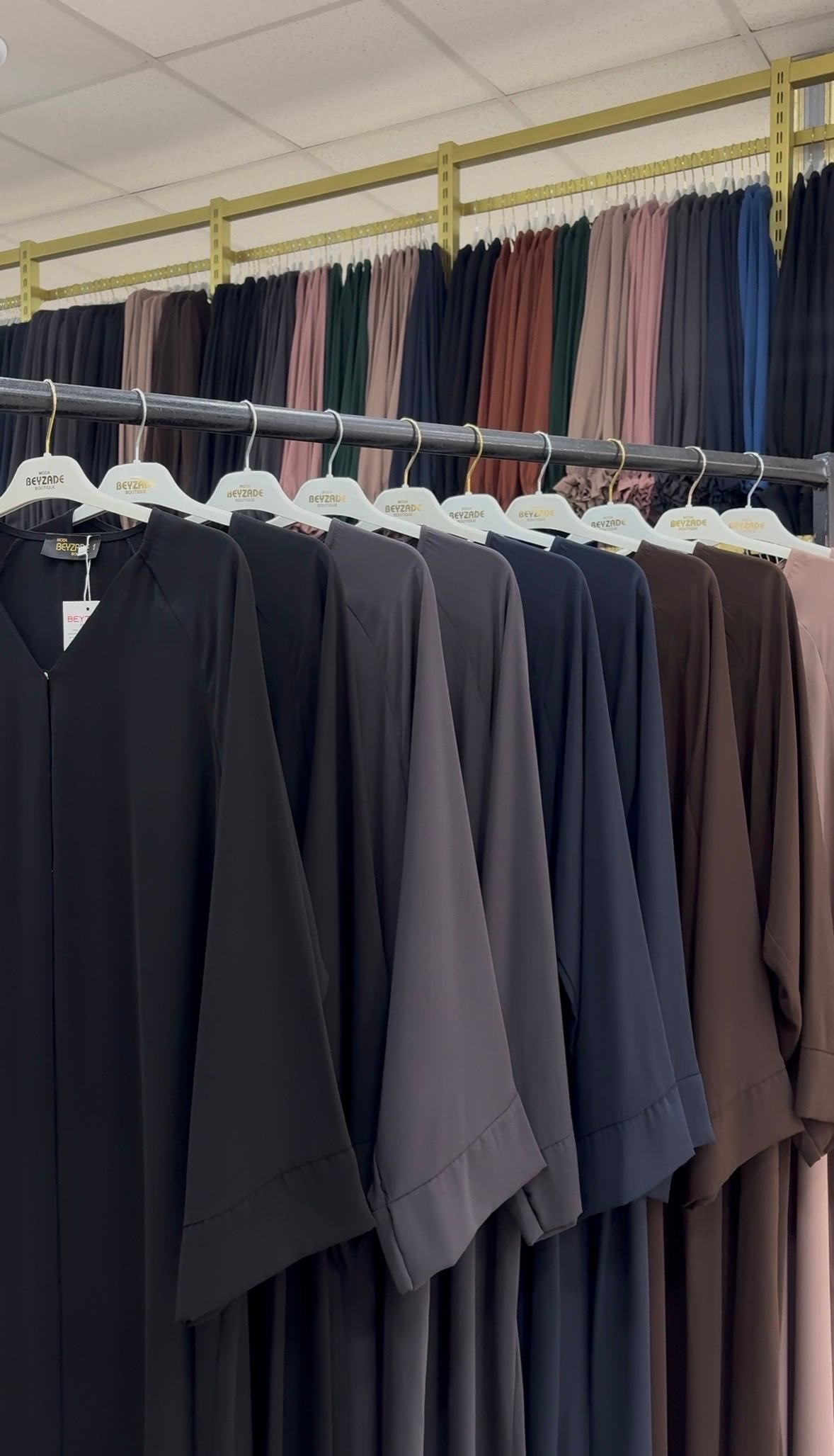 Sade Çıtçıtlı Abaya