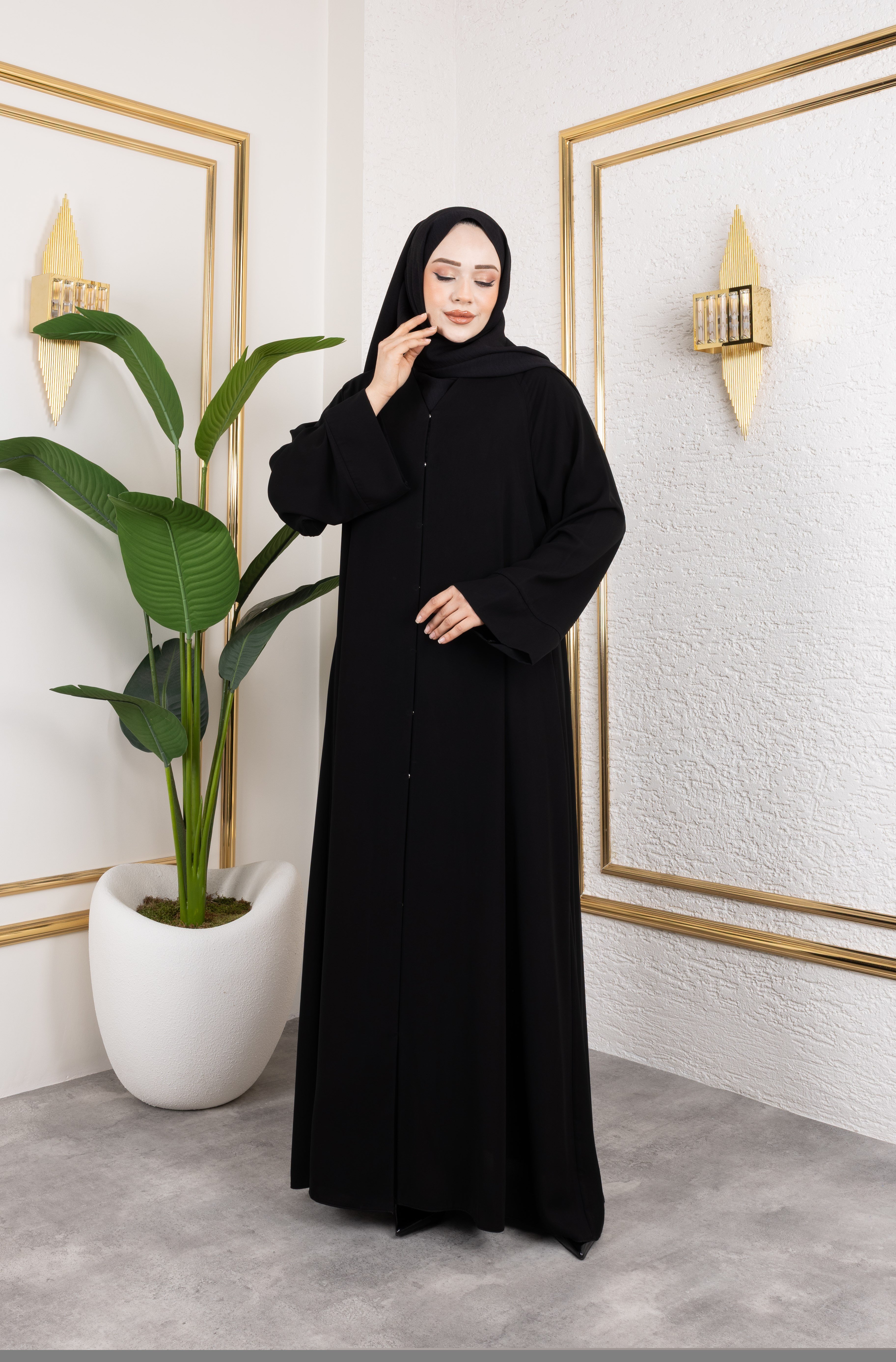 Sade Çıtçıtlı Abaya