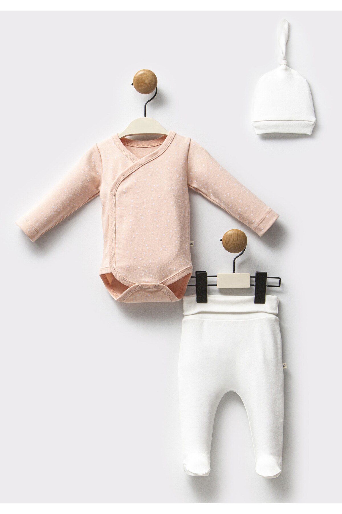 KIZ BEBEK TAKIMI %100 PAMUK BODY PANTOLON ŞAPKA 3 LÜ SET