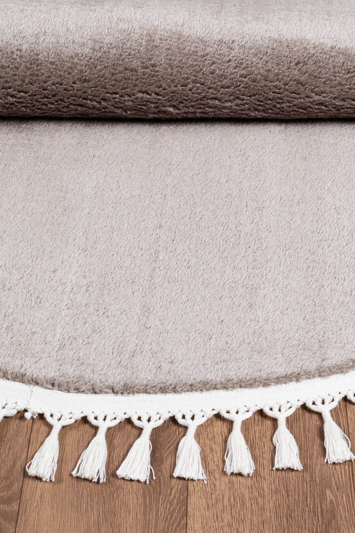 Comfort Yuvarlak Ponpon Saçaklı Peluş Halı(Yatak Odası- Çocuk Odası- Antre- Yemek Odası)Kaymaz Taban