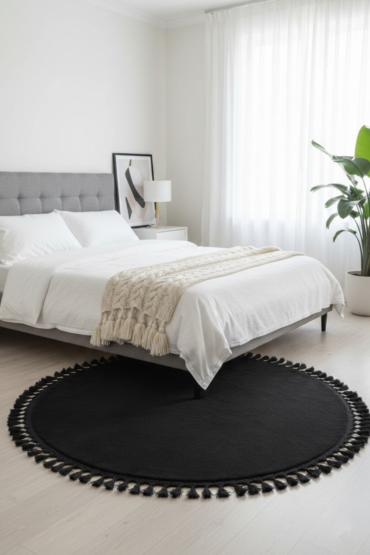 Comfort Yuvarlak Ponpon Saçaklı Peluş Halı(Yatak Odası- Çocuk Odası- Antre- Yemek Odası)Kaymaz Taban