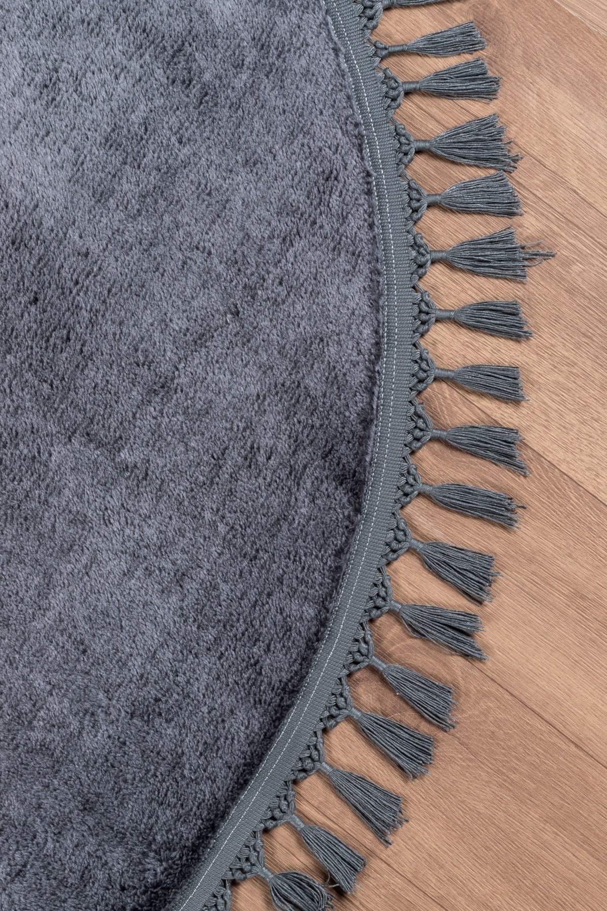 Comfort Yuvarlak Ponpon Saçaklı Peluş Halı(Yatak Odası- Çocuk Odası- Antre- Yemek Odası)Kaymaz Taban