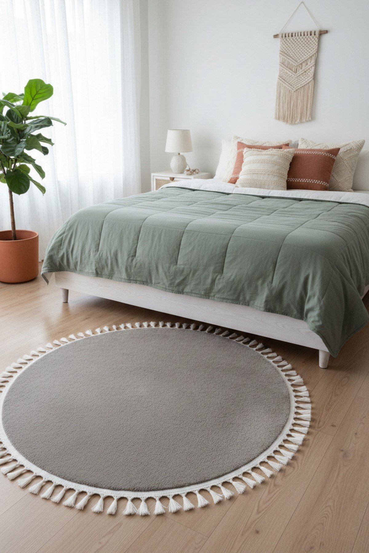Comfort Yuvarlak Ponpon Saçaklı Peluş Halı(Yatak Odası- Çocuk Odası- Antre- Yemek Odası)Kaymaz Taban