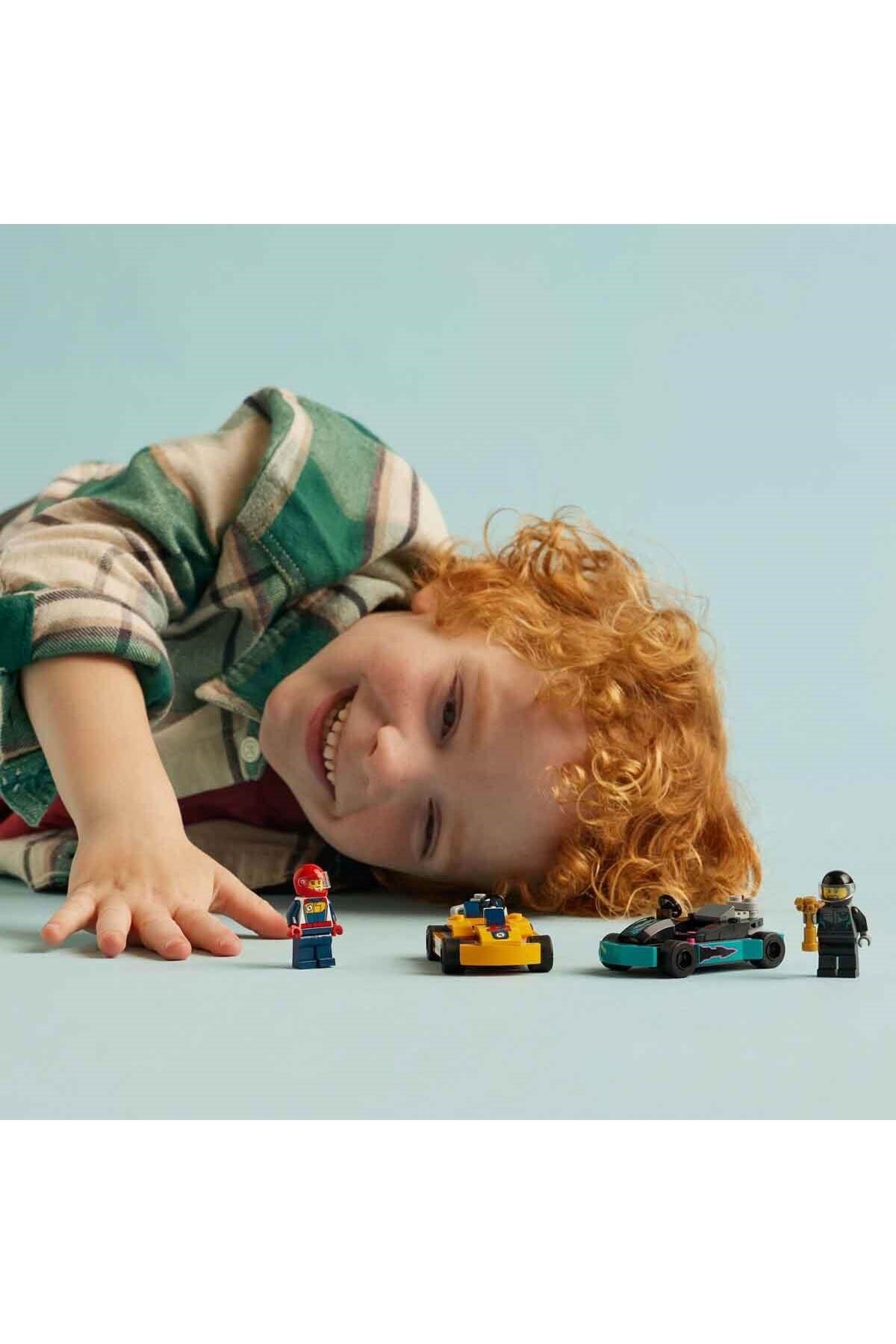 ® City Go-Kartlar ve Yarış Sürücüleri 60400 - 5 Yaş ve Üzeri için Yarışçı Minifigü