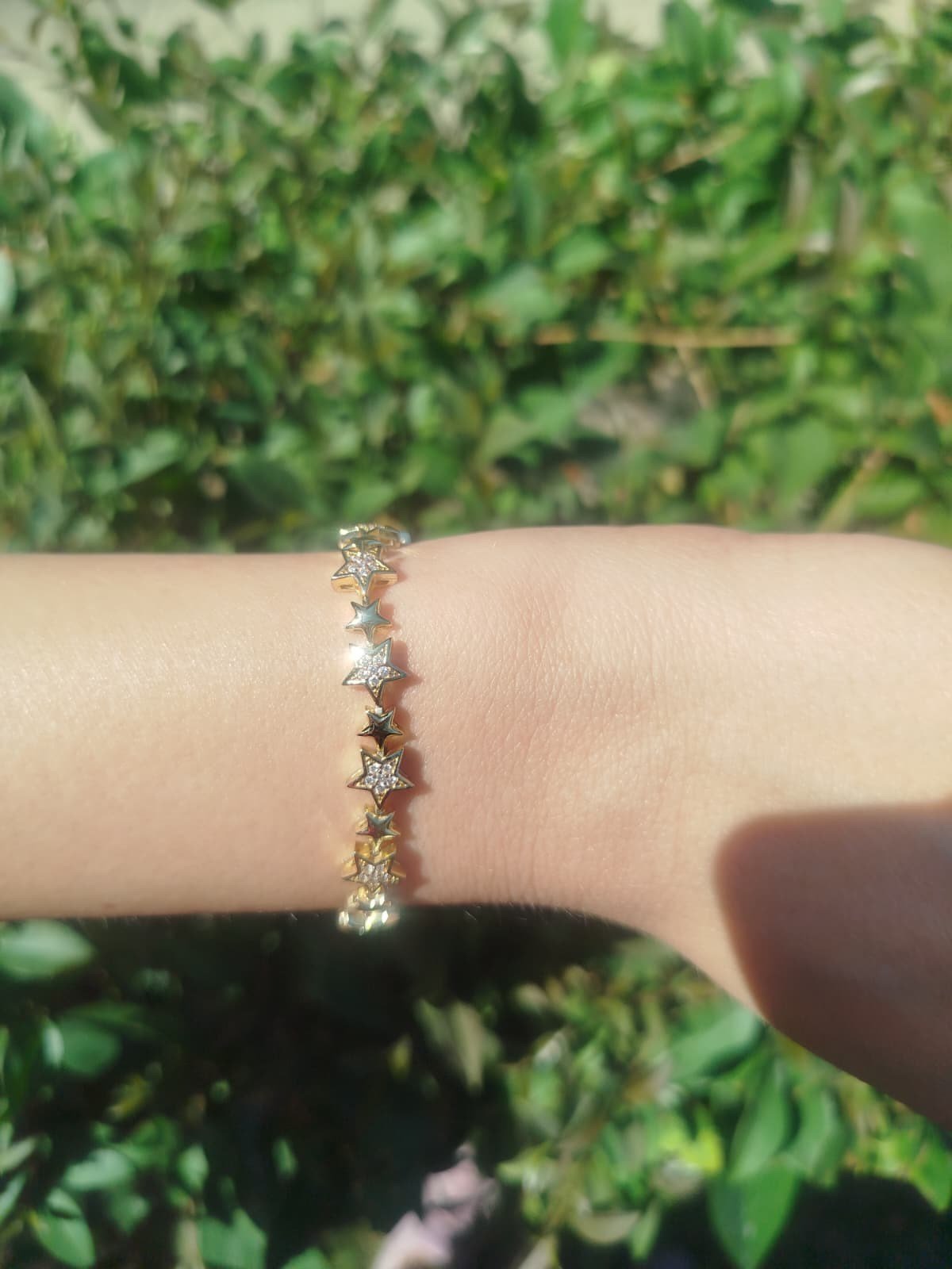 Taşlı Yıldızlı Gold Bileklik