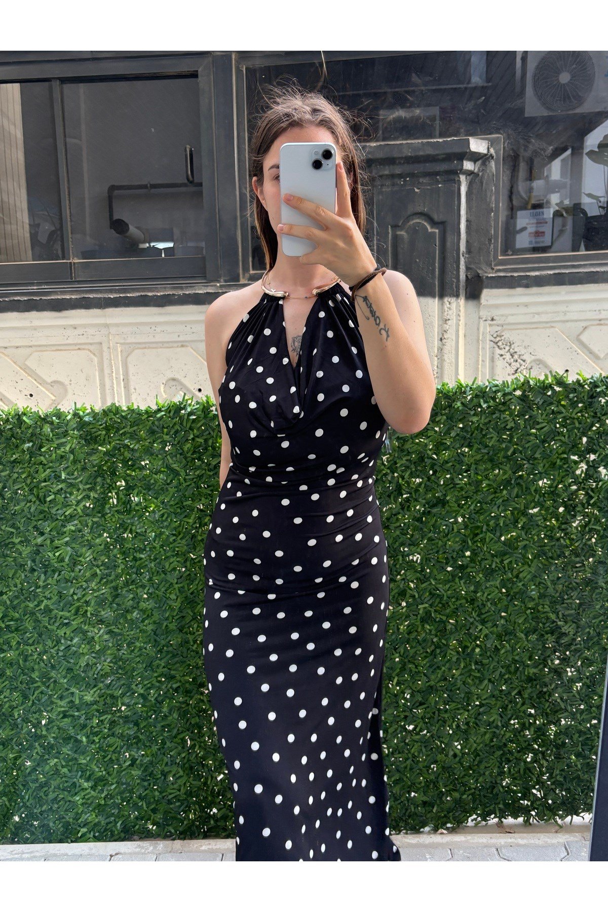 Buzzy Kumaş ZR Midi Boy Boyun Detay Puantiyeli Elbise