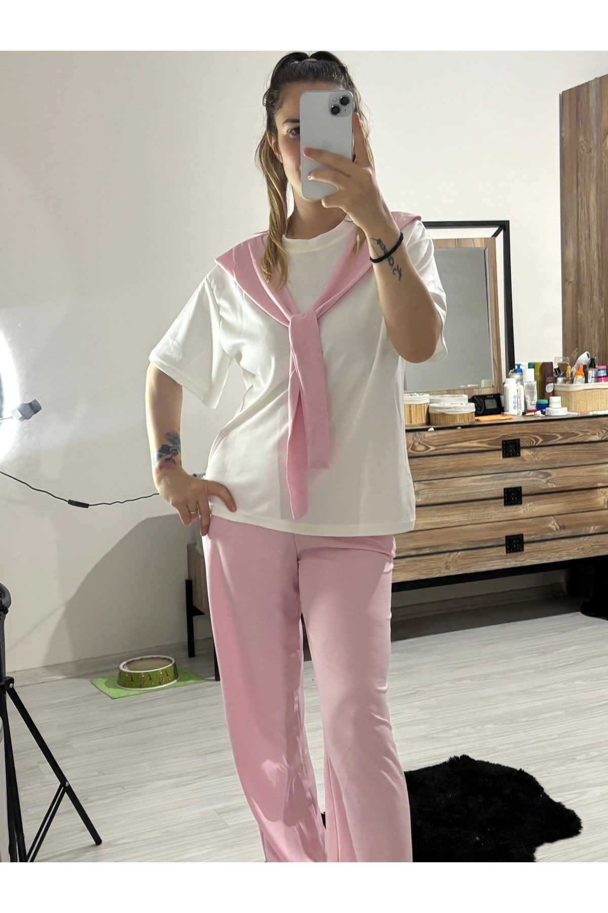Ön Fularlı Bağlama Detaylı Pembe Takım