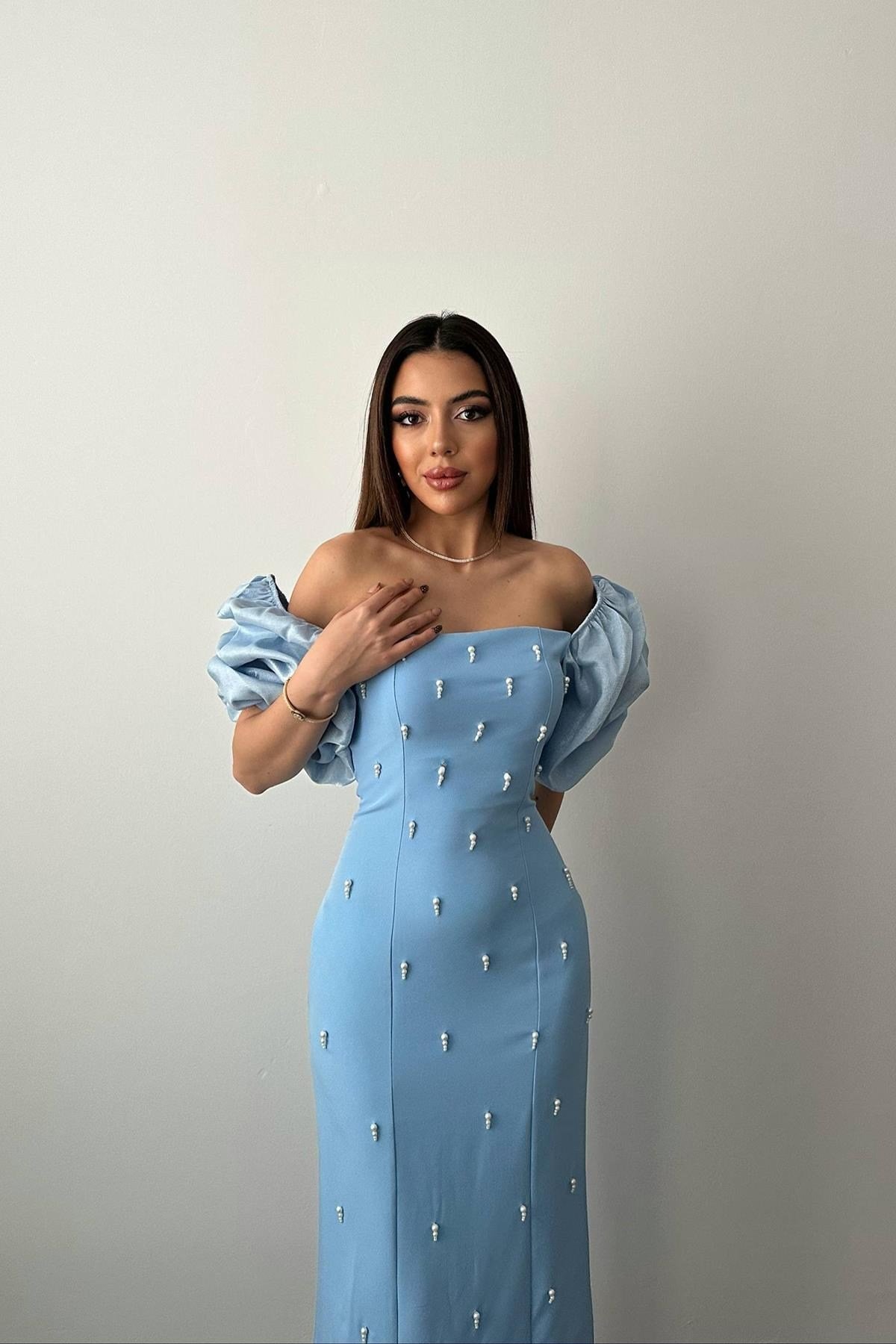 Bebe Mavi İşlemeli Kolu Garnili Elbise
