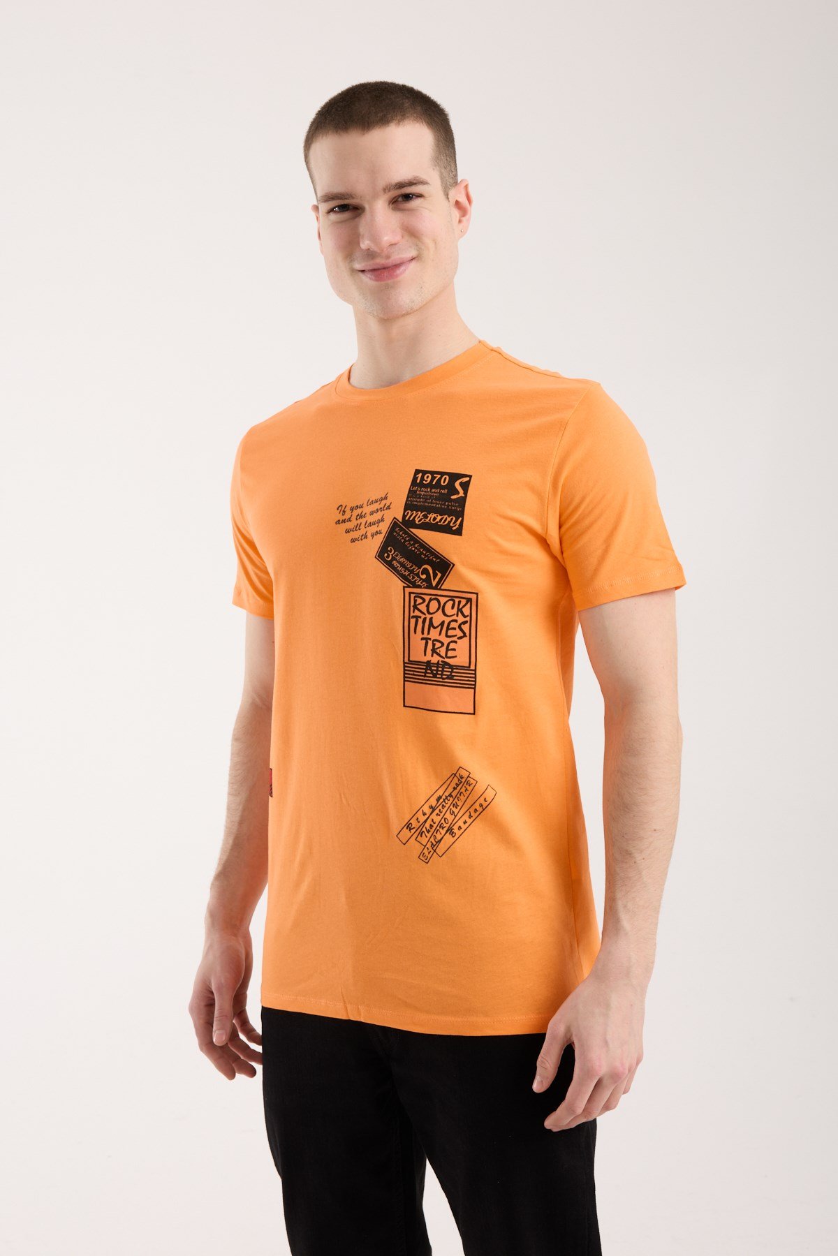 Erkek Grafik Baskılı T-Shirt Sportif Kesim Günlük Kullanım
