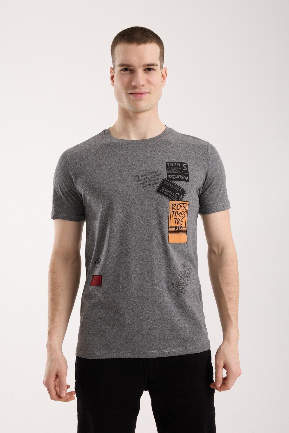 Erkek Grafik Baskılı T-Shirt Sportif Kesim Günlük Kullanım