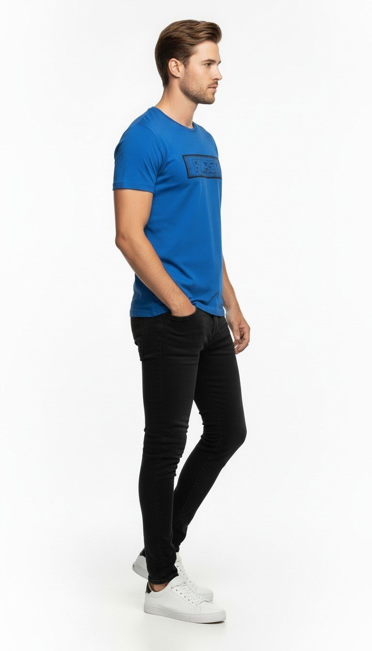 Erkek Minimal Logo Detaylı Modern Günlük T-Shirt