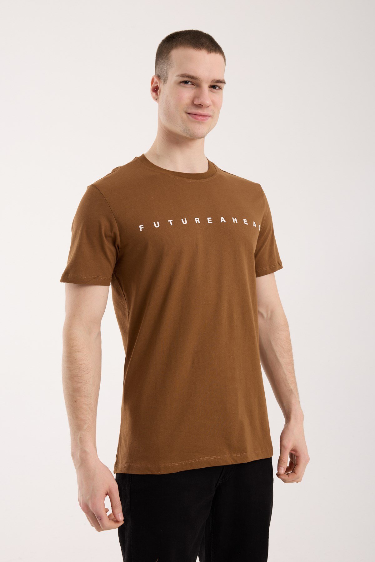 Erkek Minimal Yazı Detaylı Günlük T-Shirt