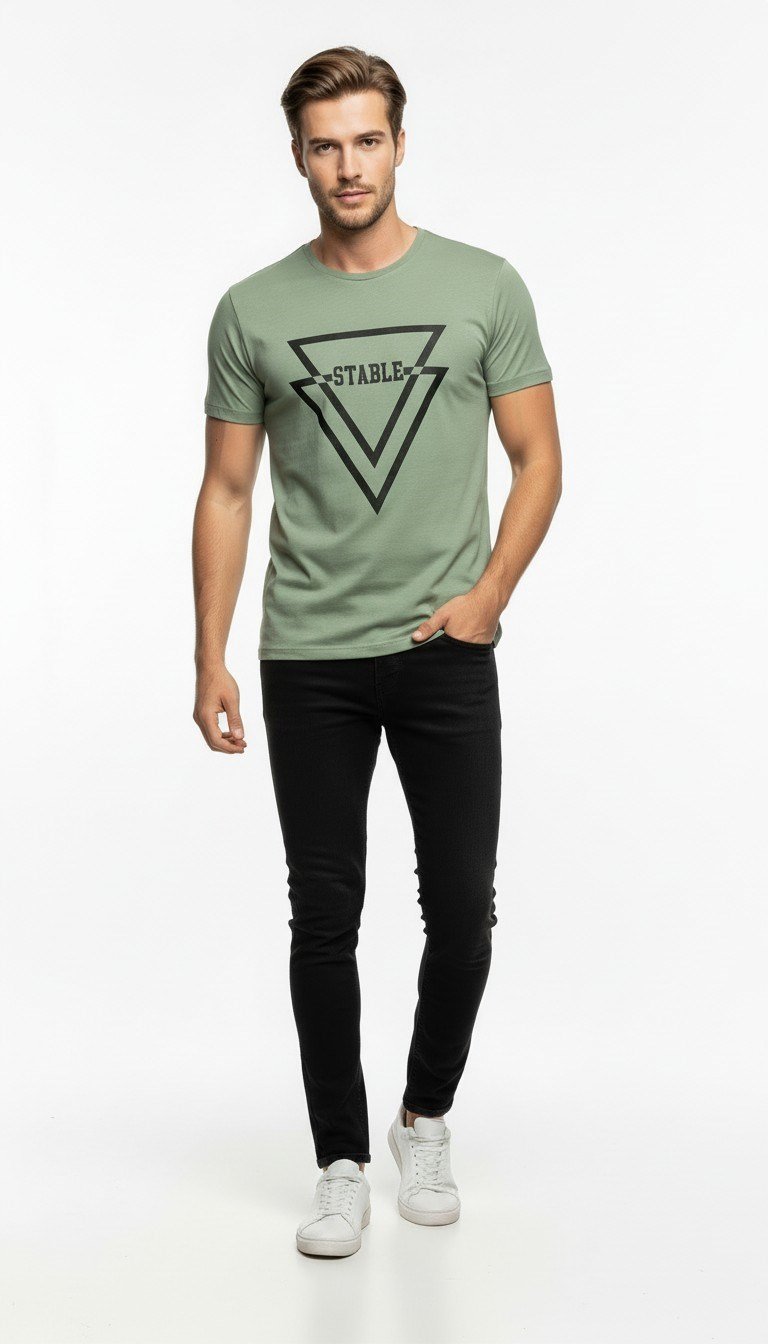 Erkek Urban Stable Kabartma Baskılı Slim Fit Günlük Tişört