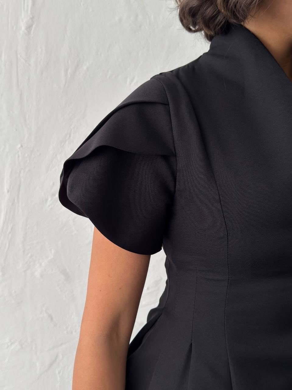 Gold Düğme Detaylı Peplum Kesim Şık Kadın Takım