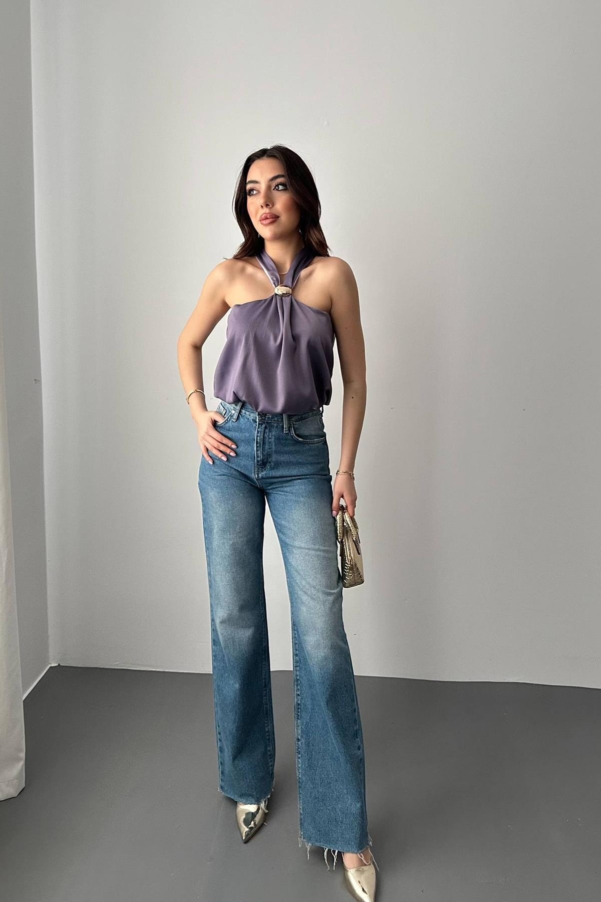 Lila Toka Detaylı Bluz