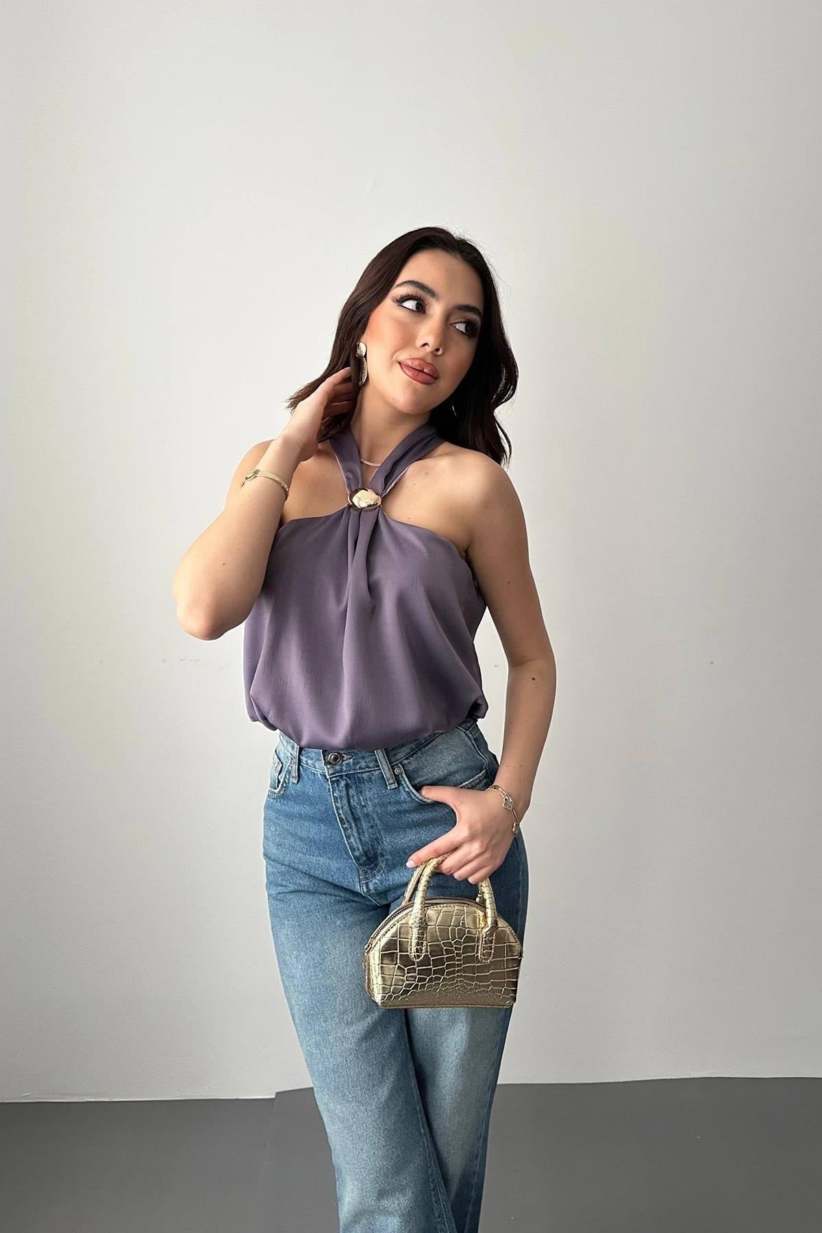 Lila Toka Detaylı Bluz