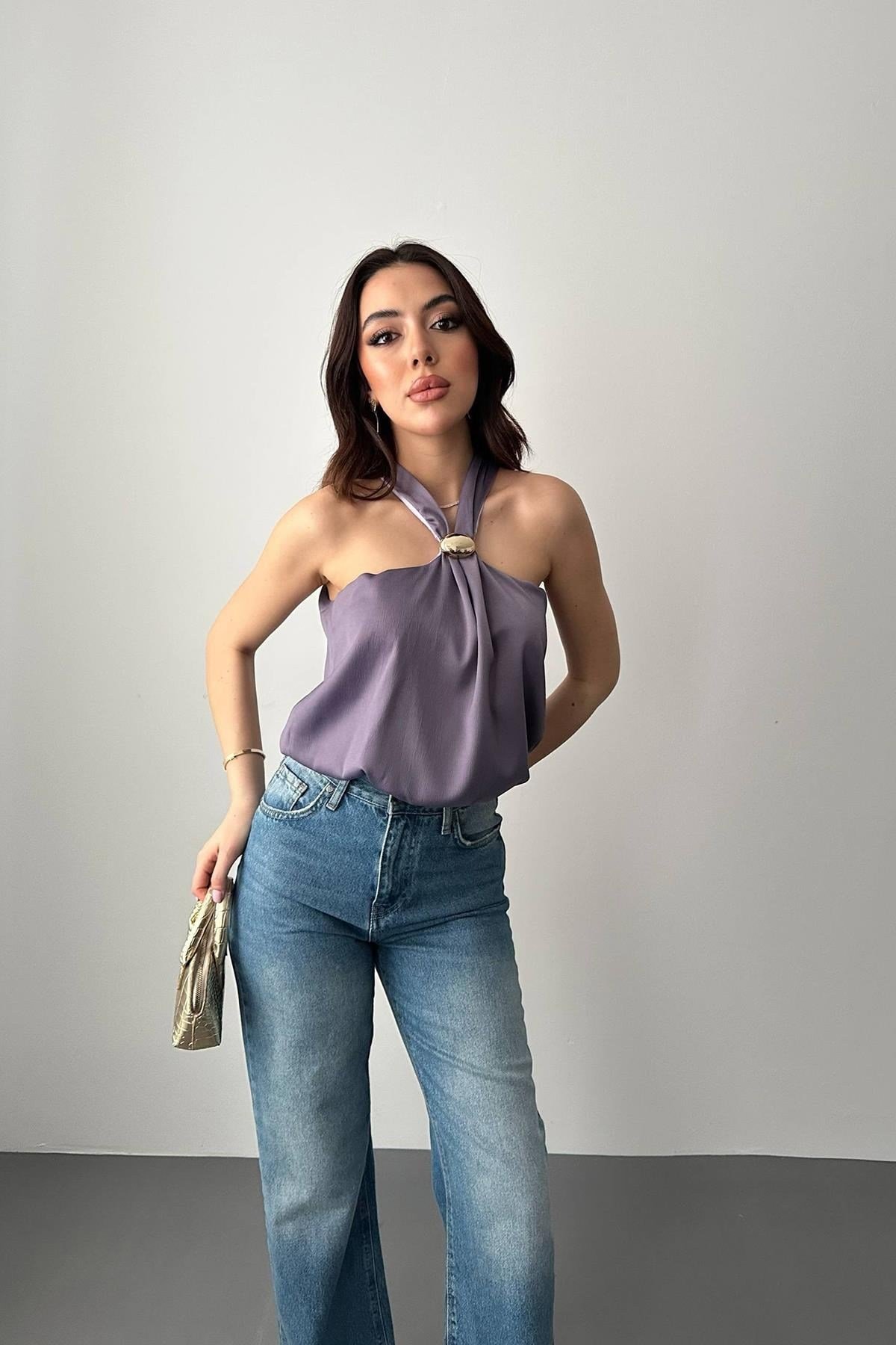 Lila Toka Detaylı Bluz