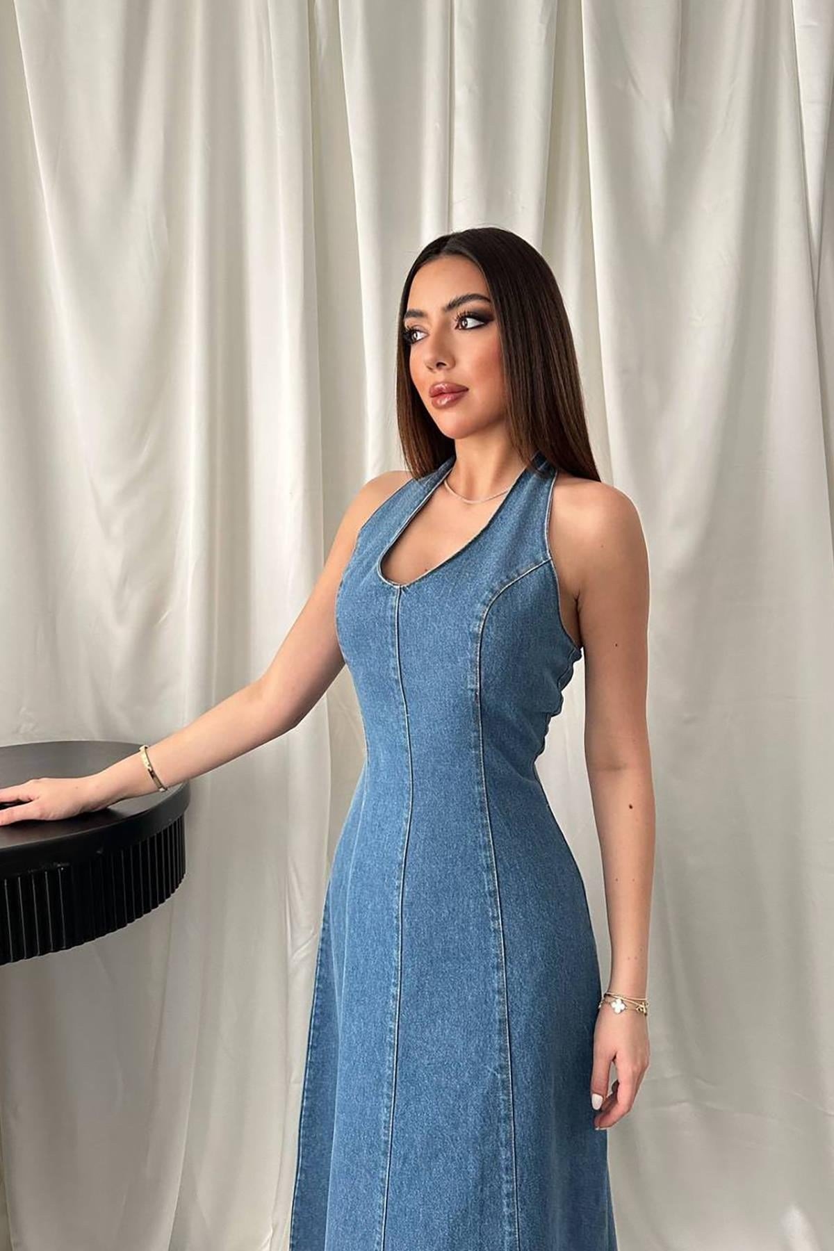 Mavi Halter Yaka Jean Elbise