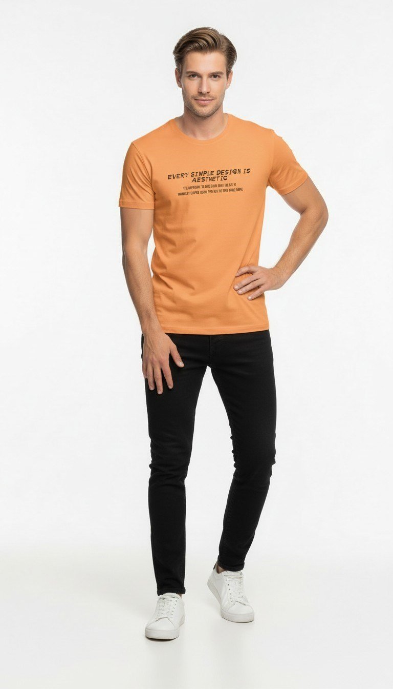 Minimal Tipografi Detaylı Erkek Günlük T-Shirt