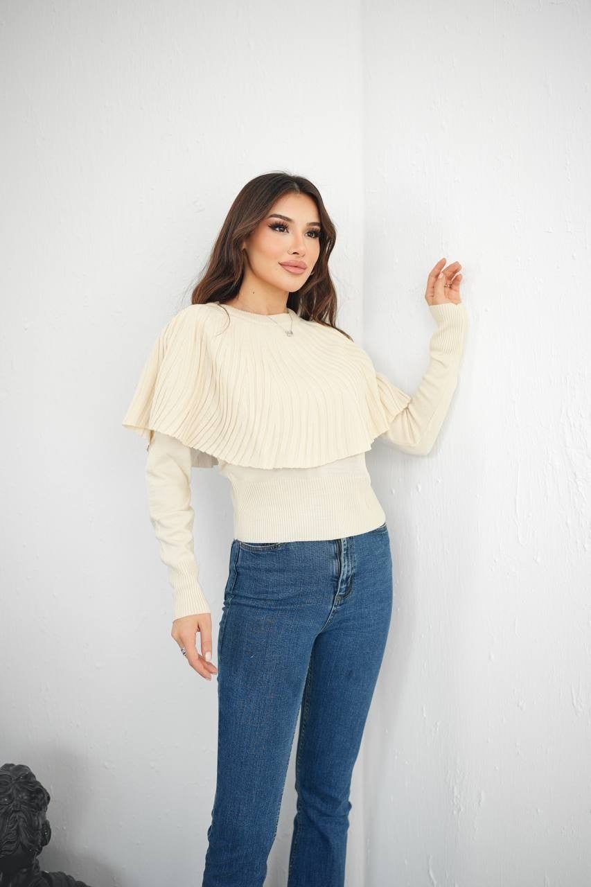 Piliseli Pelerin Detaylı Triko Bluz