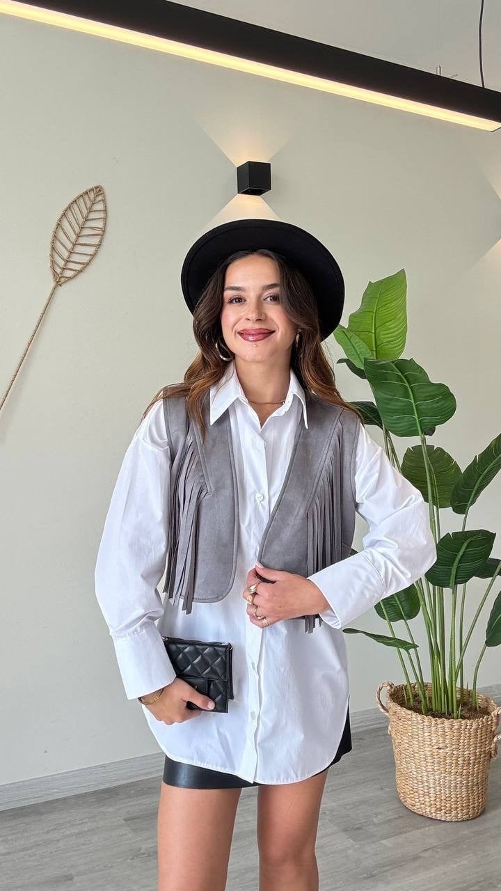 Püskül Detaylı Modern Yelek – Güçlü Ve Özgür Stil-Gri