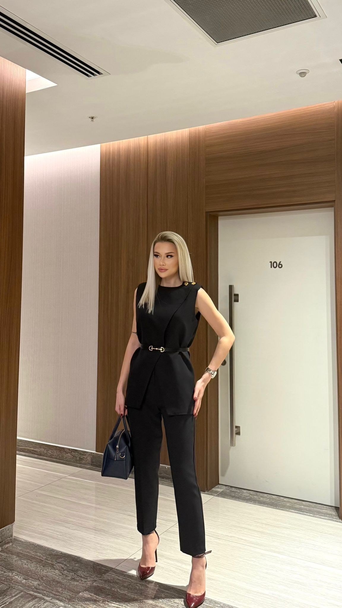 Siyah Kemerli Yelek & Pantolon Takım – Ofis Ve Davet Şıklığı