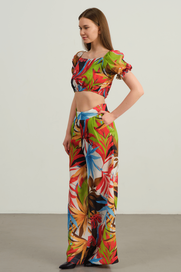Tropikal Desenli Crop Bluz & Palazzo Pantolon Takım