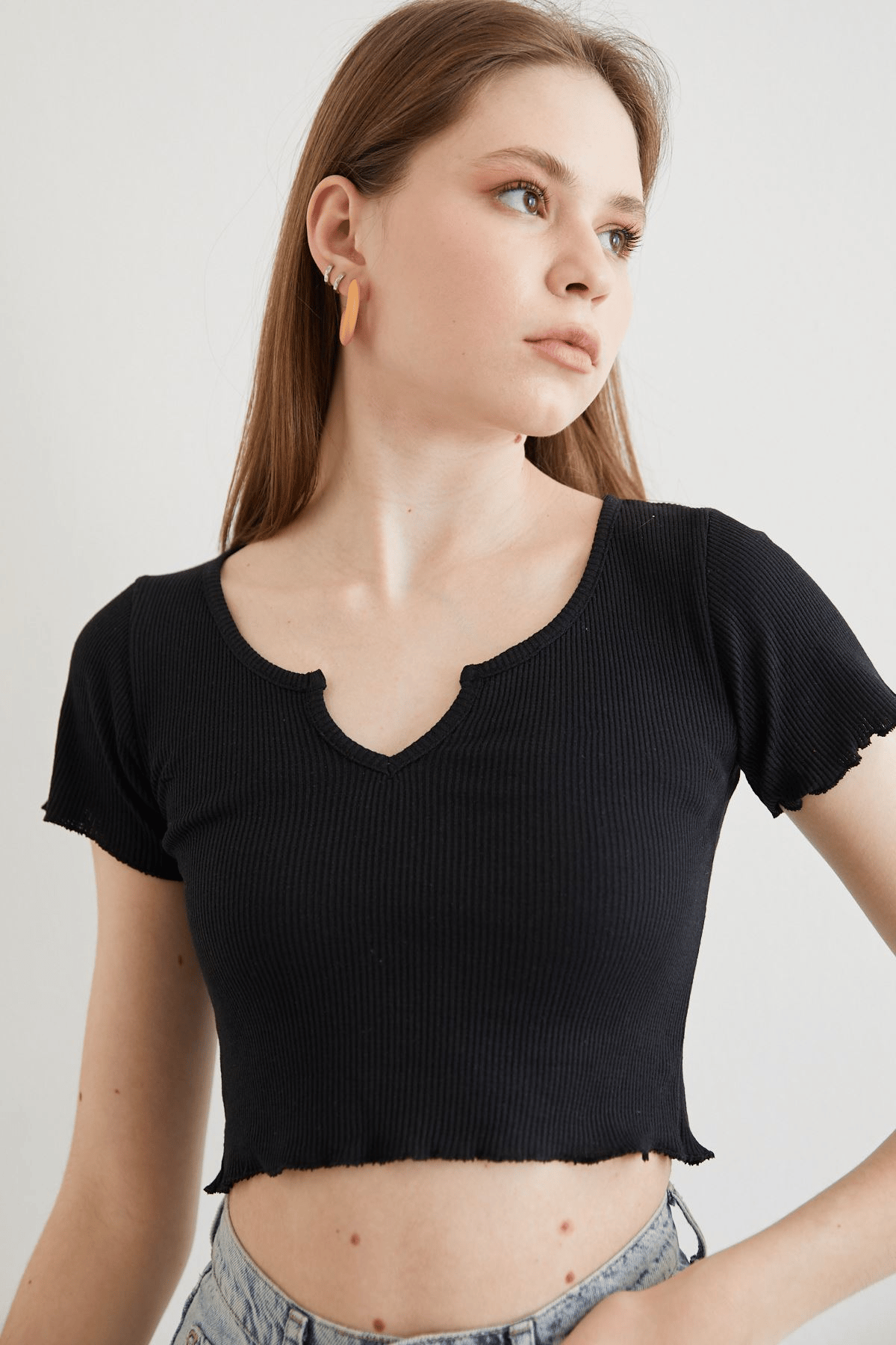 V Yaka Basıc Crop