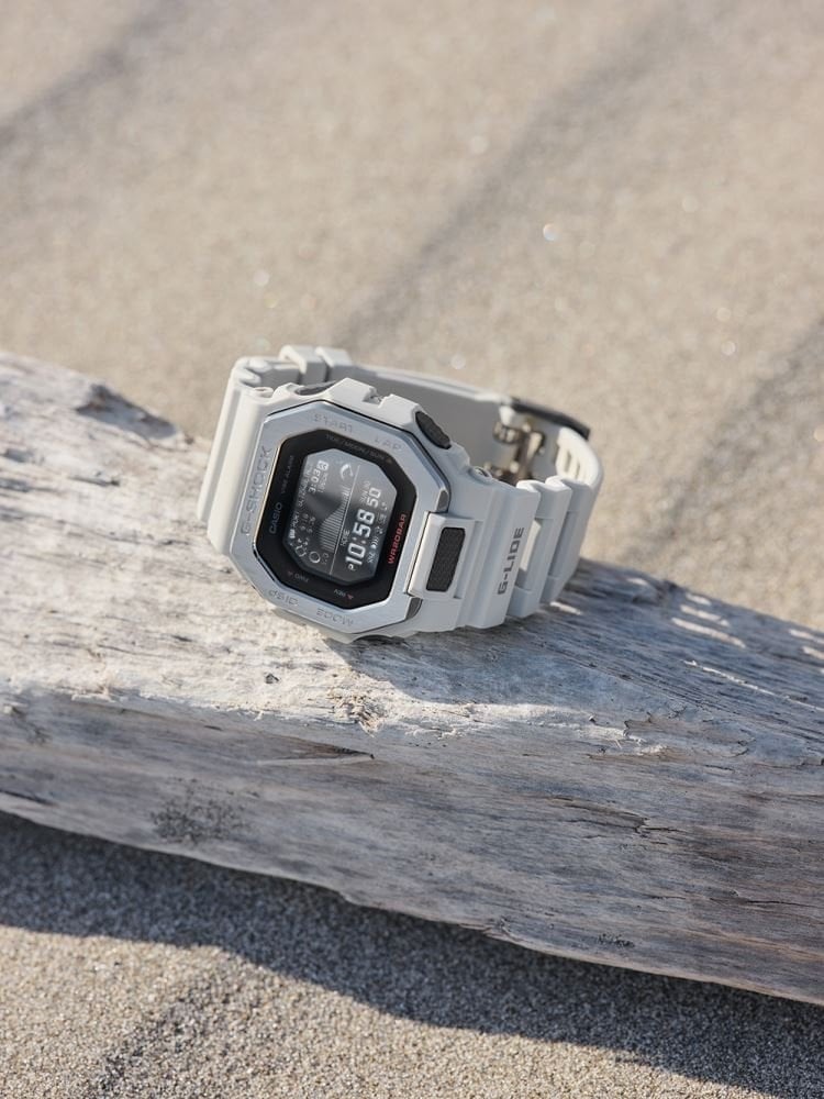 Casio G-Shock G-Lide GBX-100-8DR Kol Saati