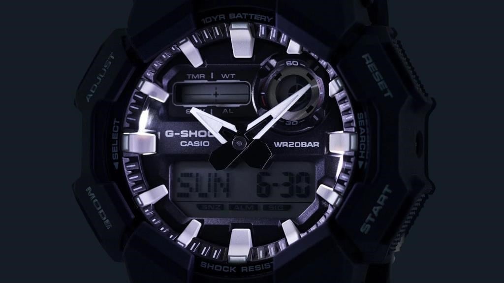 Casio G-Shock Kol Saati GA-010-1ADR