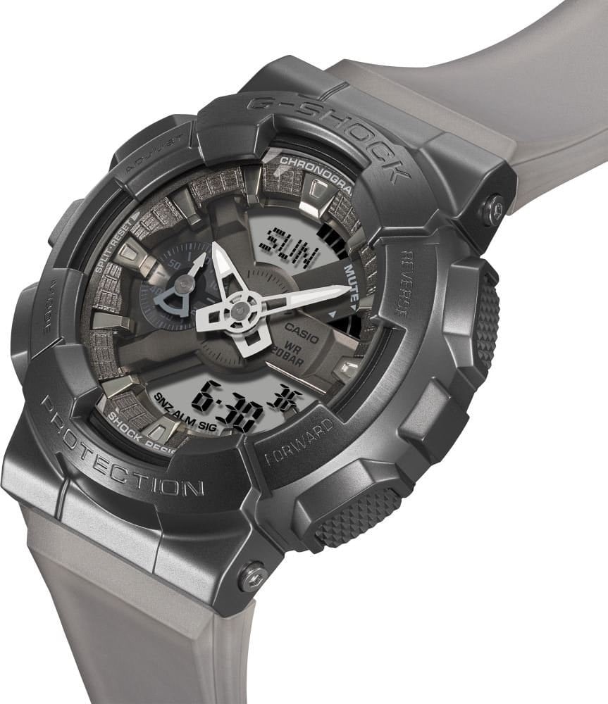 Casio G-Shock Kol Saati GM-110MF-1ADR