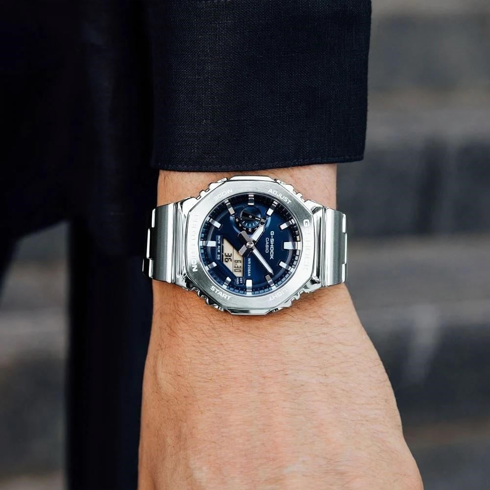 Casio G-Shock Kol Saati GM-2110D-2BDR  Kol Saati