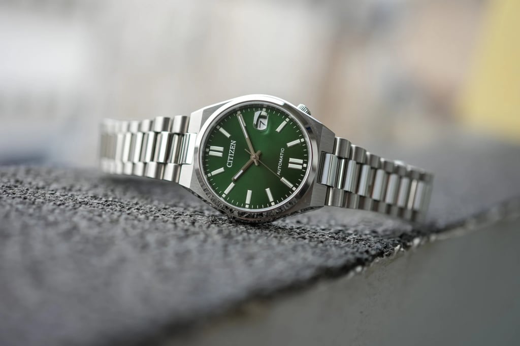 Citizen NJ0200-50X Erkek Kol Saati