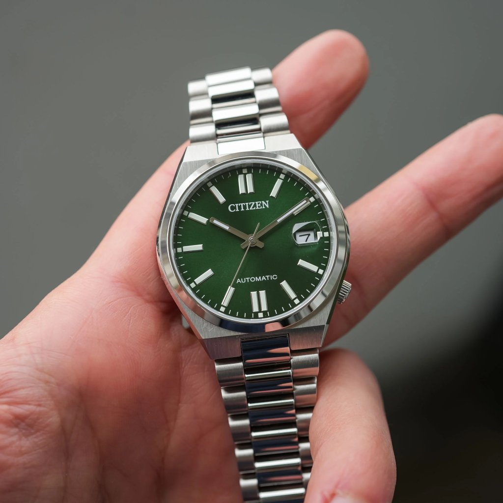 Citizen NJ0200-50X Erkek Kol Saati