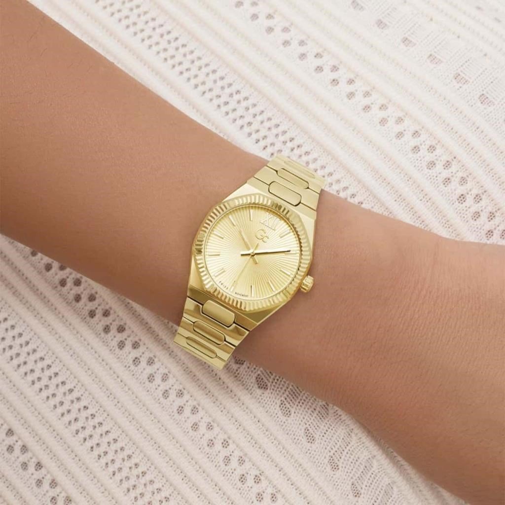 Guess Collection GCZ70002L6 Kol Saati