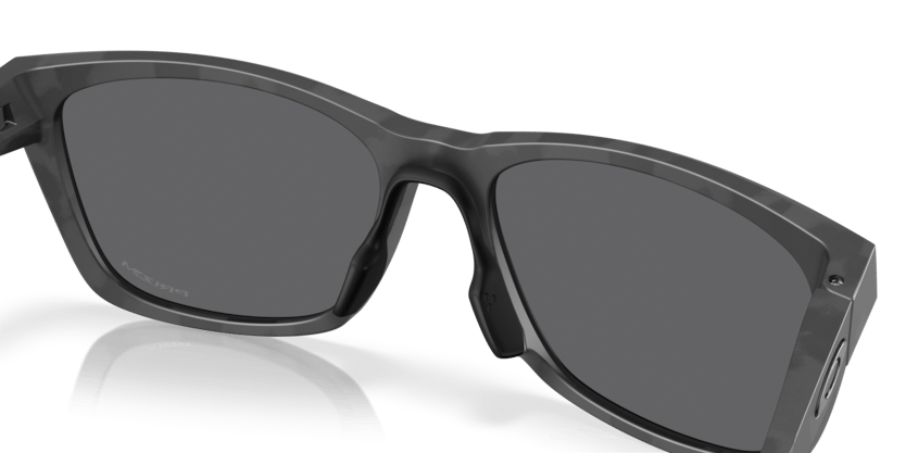 Oakley OX OO9506D 950606 .57 Erkek Güneş Gözlüğü