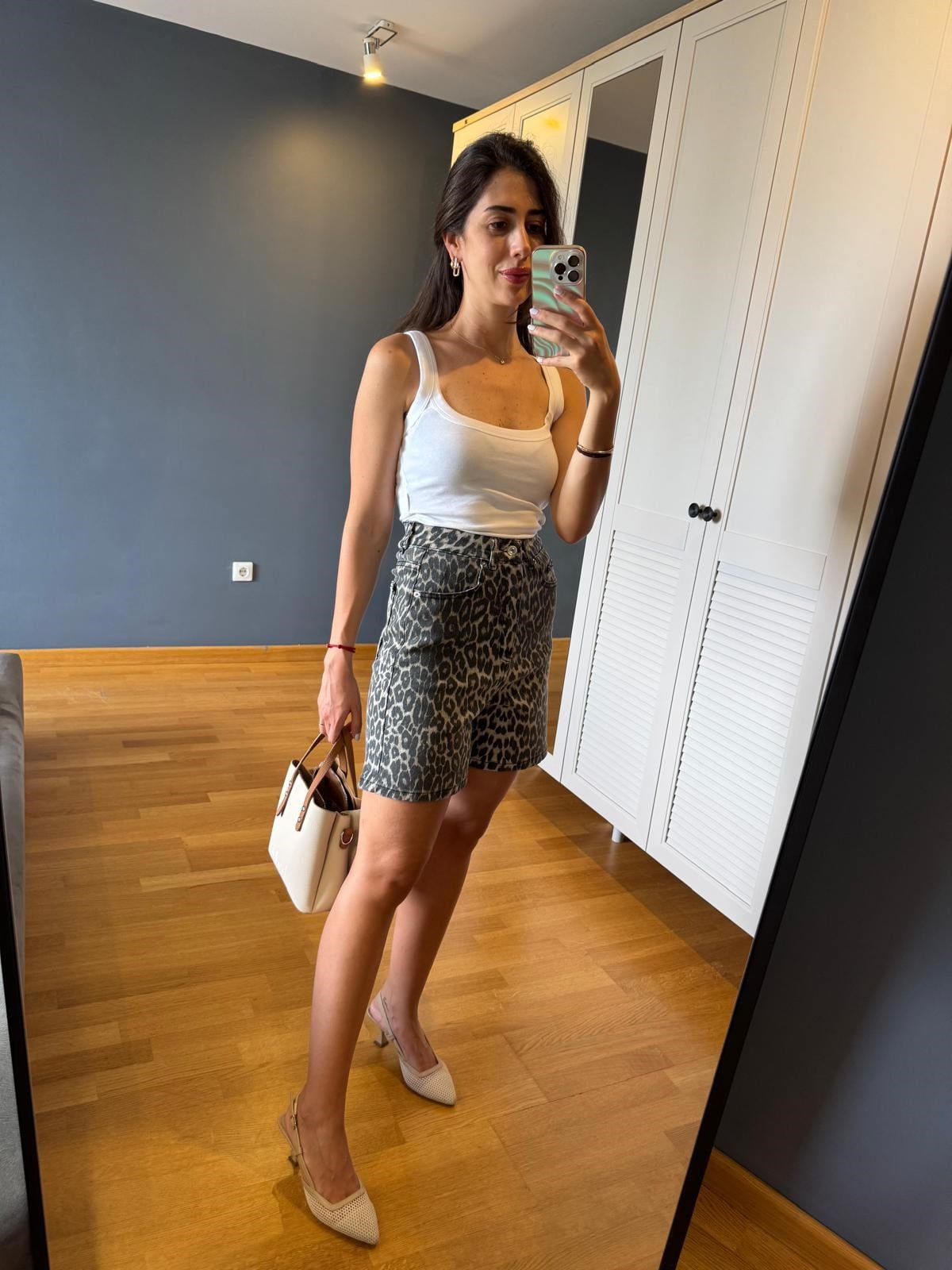 LEOPAR ŞEHİR BOY KOT ŞORT