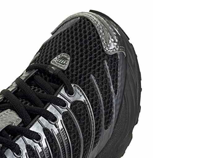 ADIDAS ADISTAR CONTROL 3 J Genç Günlük Ayakkabı KI8666 Siyah