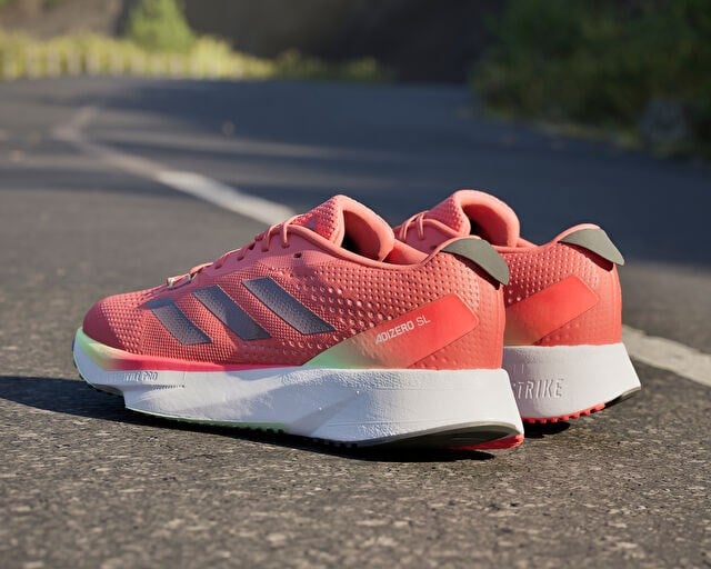 ADIDAS ADIZERO SL Erkek Koşu Ayakkabısı IG8200 Pembe