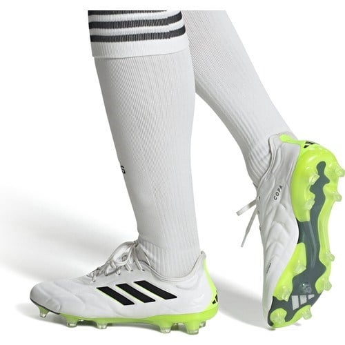 adidas Copa Pure.1 Fg Erkek Çim Zemin Kramponu HQ8971 Beyaz