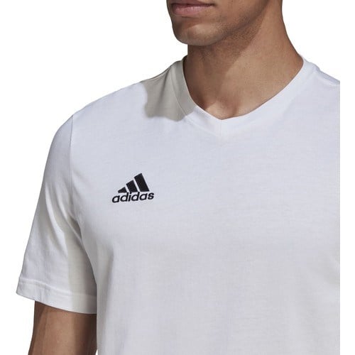 Adidas ENT22 Tee Erkek Tişört HC0452 Kırık Beyaz Konforlu Tasarım ile Spor ve Günlük Kombin İçin İdeal