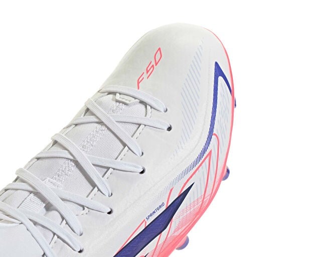 ADIDAS F50 HYPERFAST LEAGUE MID FG J Genç Çim Zemin Kramponu KK1316 Beyaz