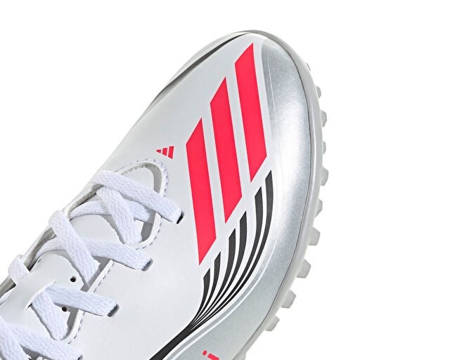 ADIDAS F50 MESSI CLUB TF J Genç Halı Saha Ayakkabısı JP7453 Beyaz